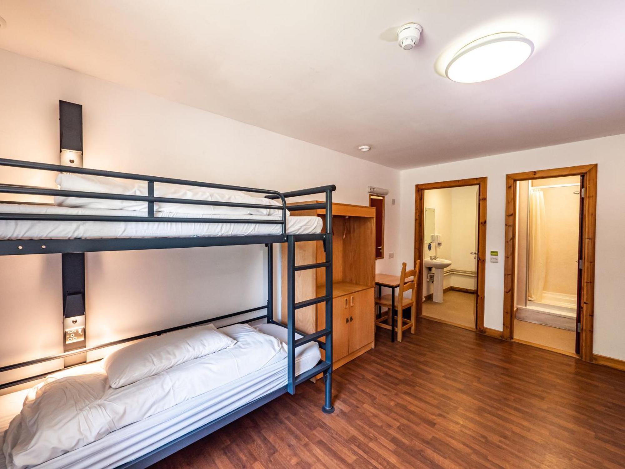 YHA London Lee Valley Cheshunt Esterno foto